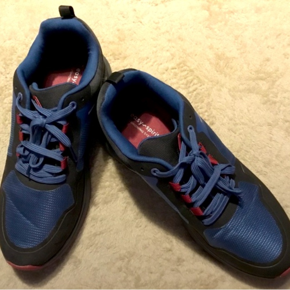 Easy Spirit Skyview Water Resistant Walking Shoes~Size 10W
